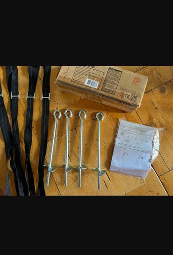 Kit d'ancrage pour trampoline neuf