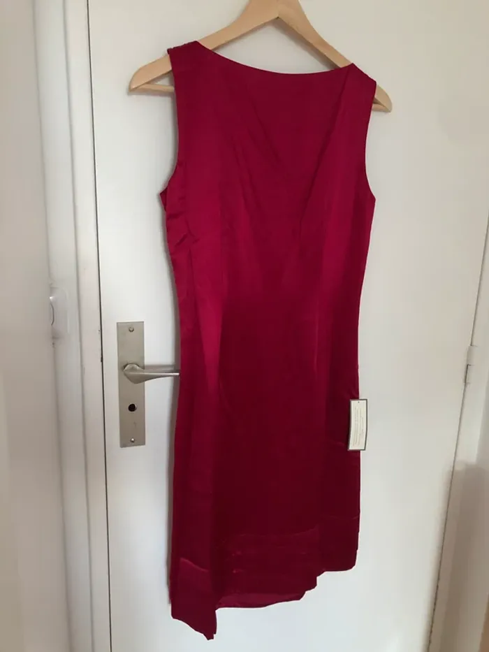 Robe de soirée en soie - photo numéro 2