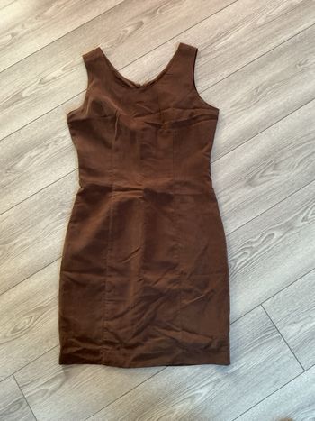 Robe femme taille 36. Marque C&A