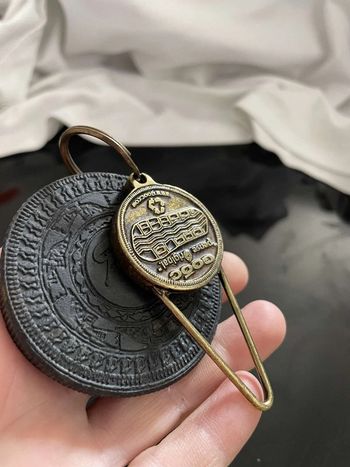 Porte-clés Gooc Pense Original