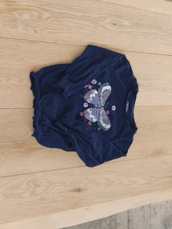 Joli T-shirt papillon bleu marine Creeks