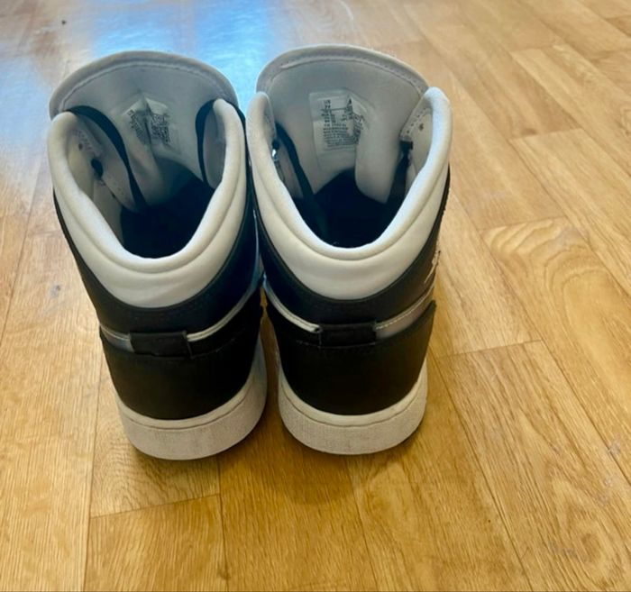 Sneakers Homme Jordan 1 Hollogram Taille 40 - photo numéro 4