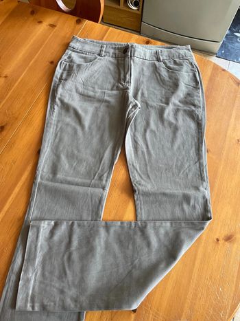 Pantalon taupe