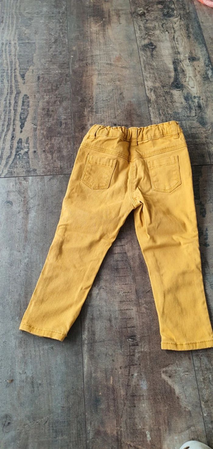 Pantalon kiabi 24 mois en très bon état - photo numéro 3