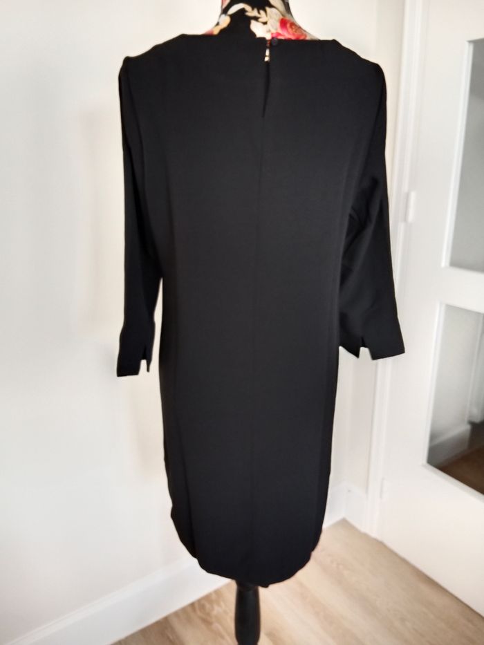 Robe Noire - photo numéro 3