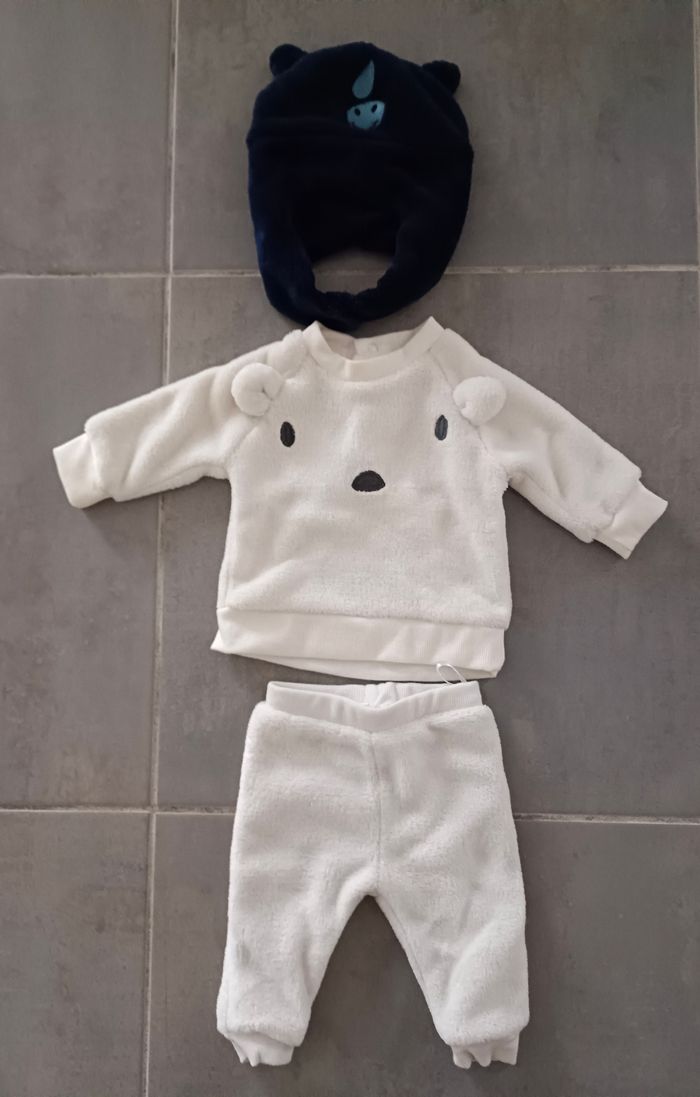 Lot de vêtements bébé garçon naissance et 1 mois - photo numéro 8