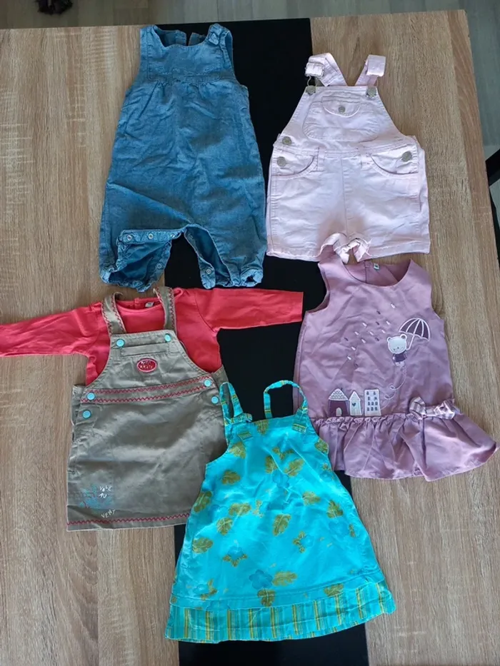 Robes et combi bébé fille 6 mois