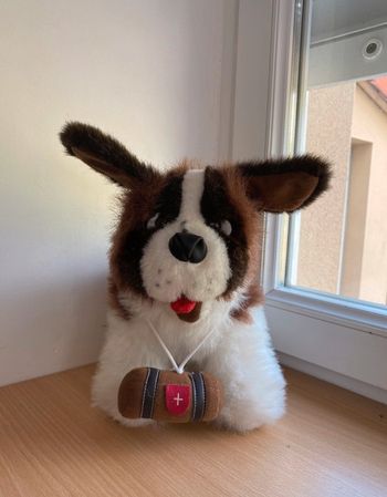 Peluche chien saint Bernard