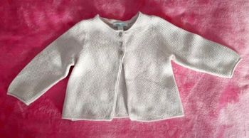 Gilet Okaïdi taille 12 mois en très bon état