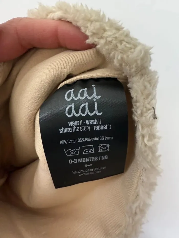 Bonnet bébé Aai Aai beige peluche 0-3 mois neuf - photo numéro 2