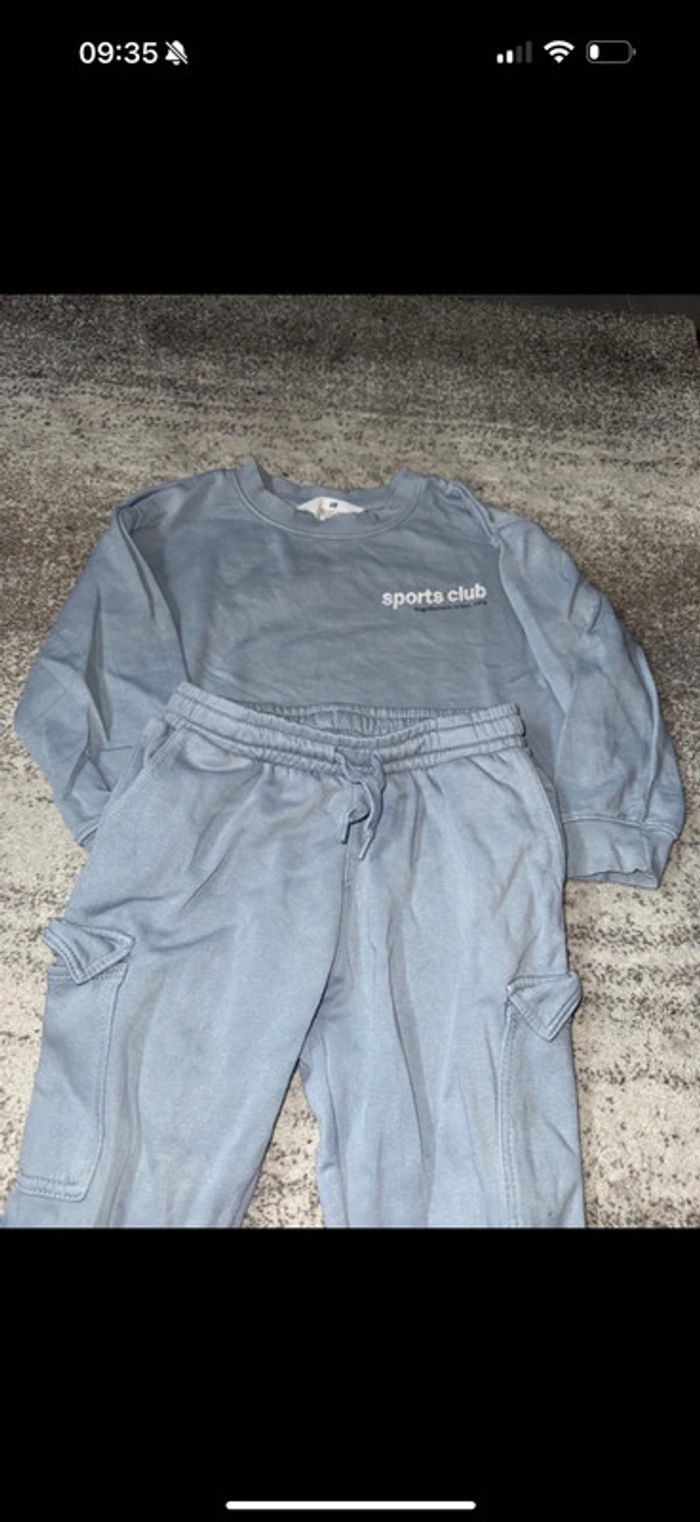 Ensemble jogging 110 tres bonne etat - photo numéro 3