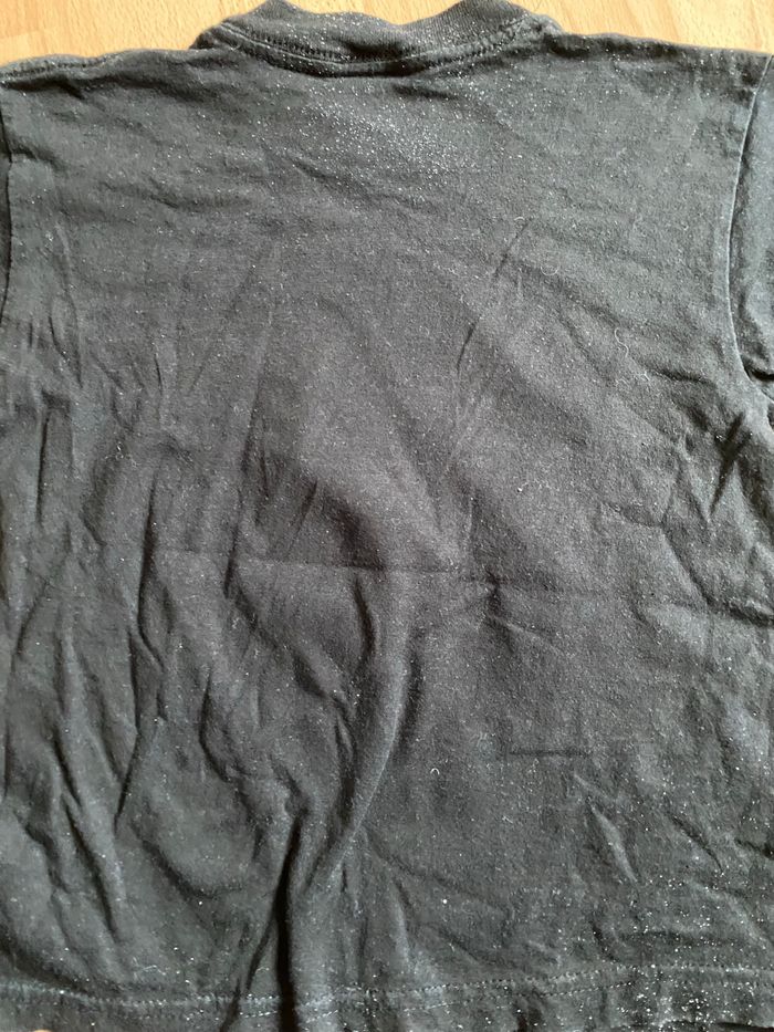 Joli T-shirt noir MC « cheval » T. 4 ans garçon TBE - photo numéro 3