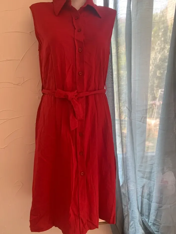 Robe Tavia  Lucci taille 44 longue rouge 55%lin - photo numéro 2