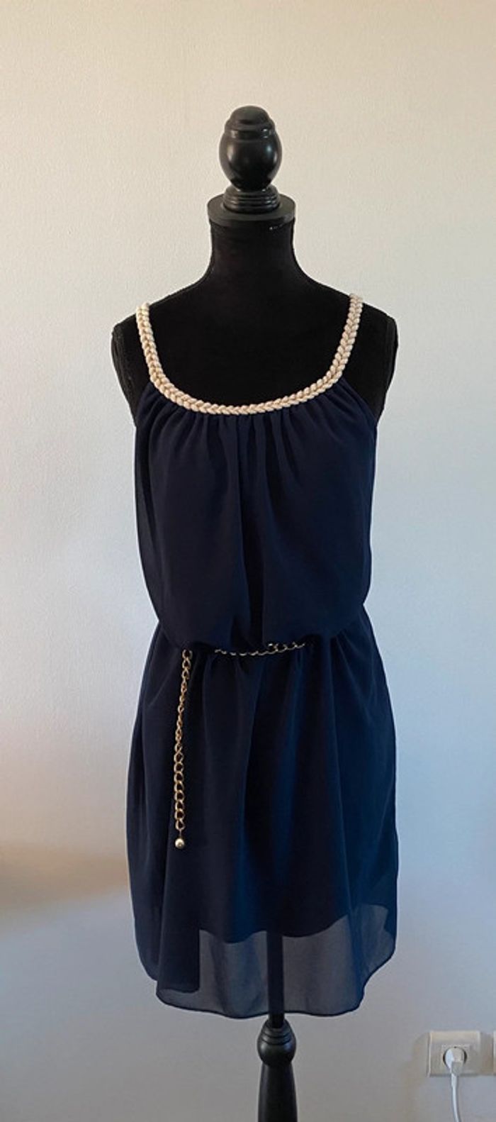 Robe été Made in France fluide marine dorée avec col tressé taille S / M