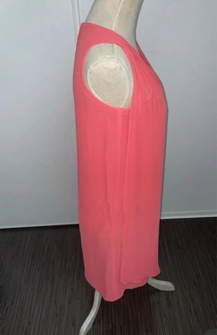 Titre : Robe William de Faye Neuve - Taille M - Couleur Corail - Élégante et Chic - photo numéro 2