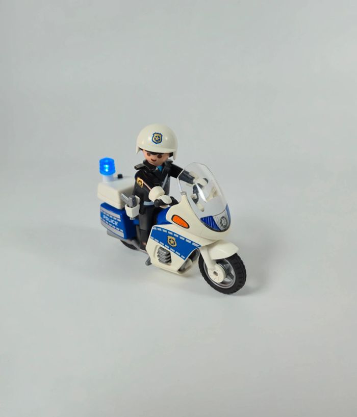 Playmobil Moto de Police - photo numéro 2