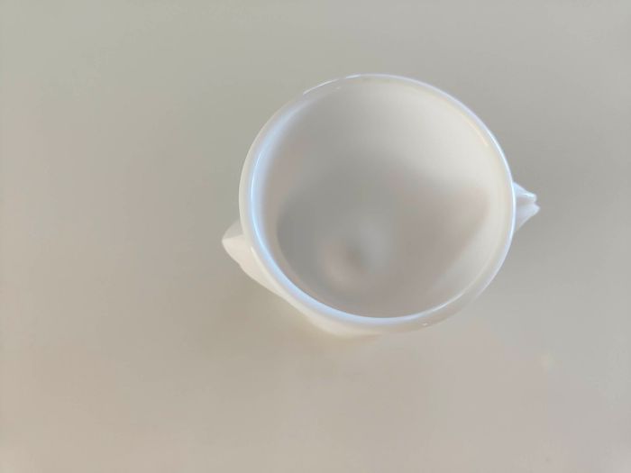 Coquetier en forme de poule blanche - photo numéro 2