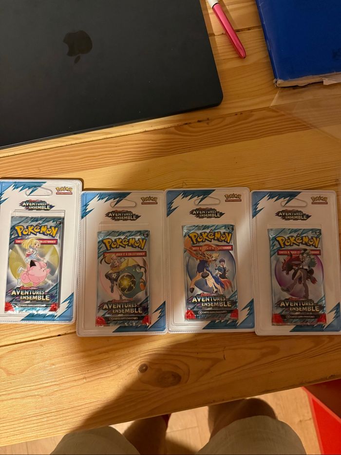 Artset booster plastique pokémon aventure ensemble ev9