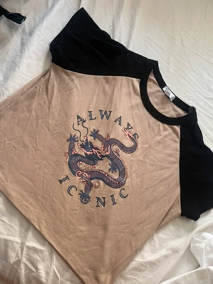 Vintage t-shirt dragon - photo numéro 3