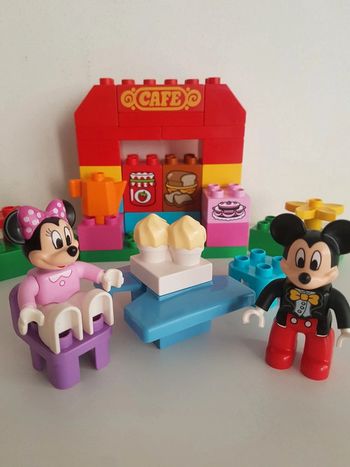 Briques et figurines café Mickey Lego duplo