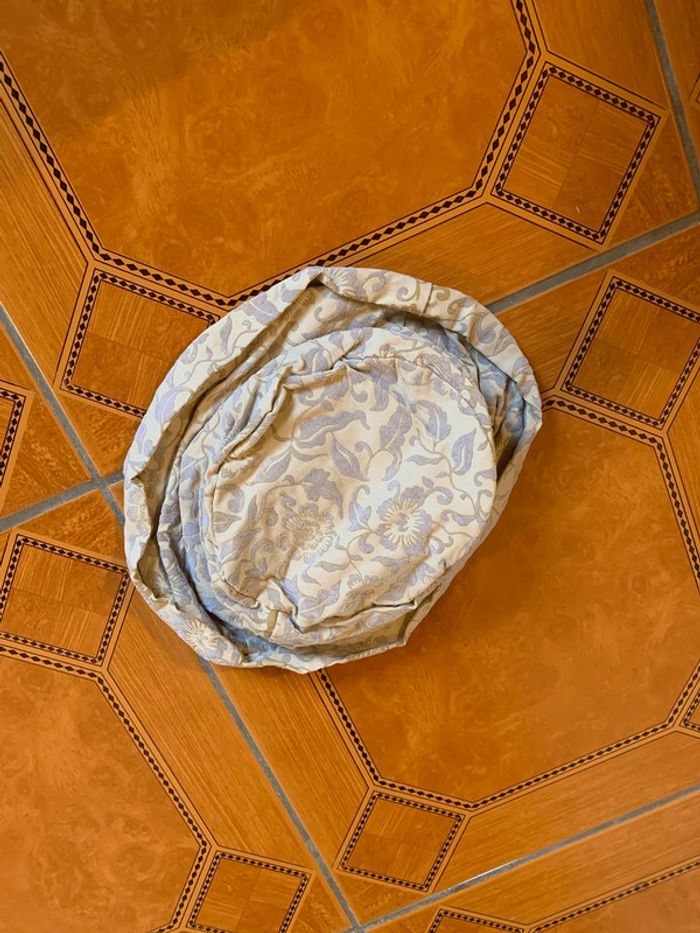 Chapeau beige - photo numéro 2