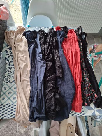 Lot vêtements de grossesse