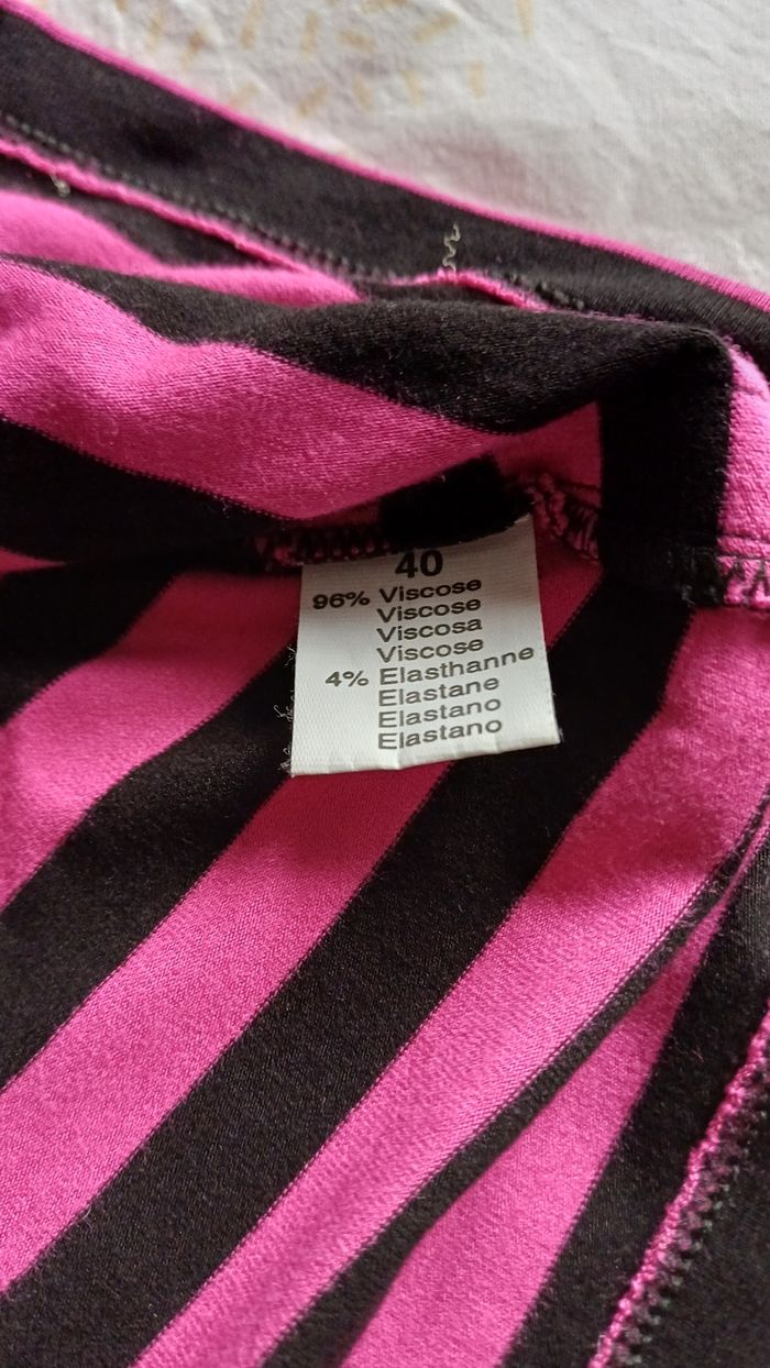 T shirt rayé - photo numéro 4