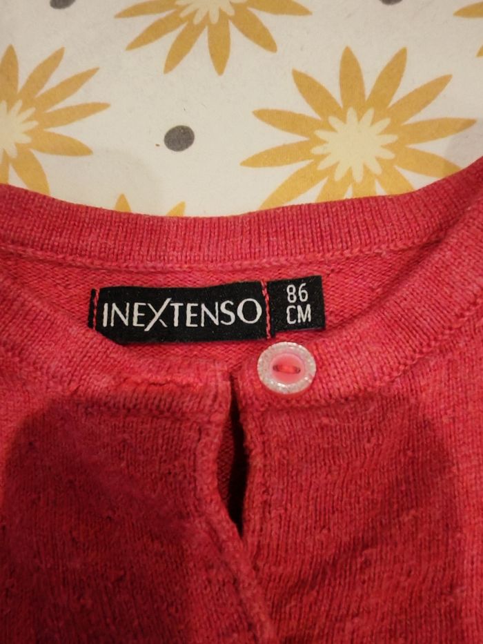 Gilet rouge 2 ans - photo numéro 3