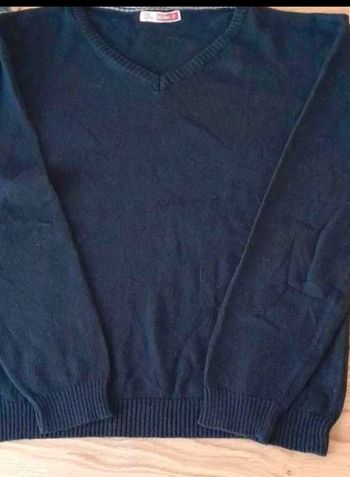 pull  col V  DPAM 10  ans  noir