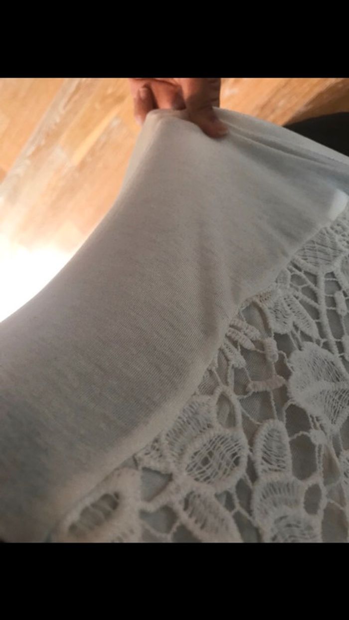 Tshirt dentelle - photo numéro 2