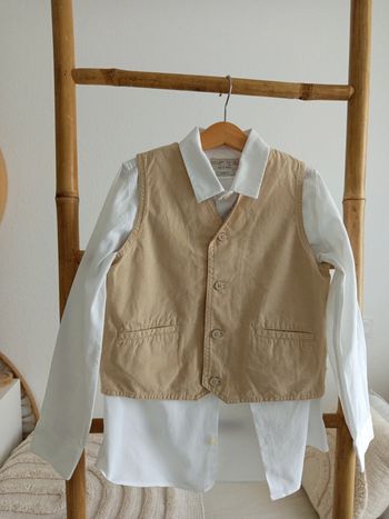 Veste sans manche beige taille 6 ans