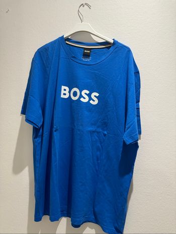 Teeshirt