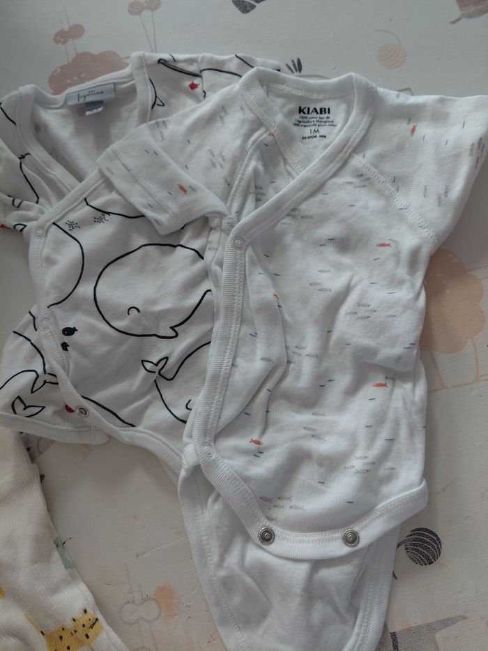 Lot de vêtements garçon 1 moisi - photo numéro 7