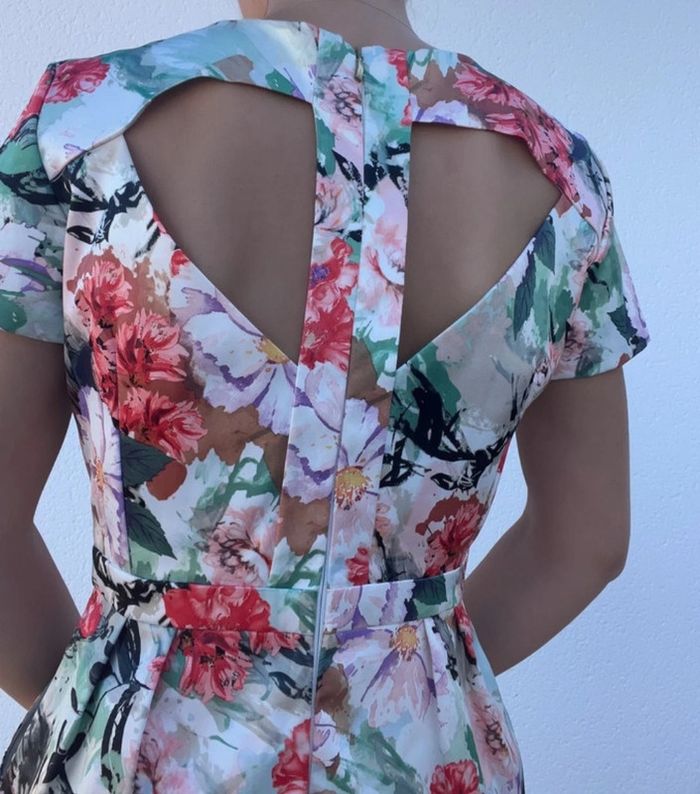 Robe neuve satinée imprimée floral - photo numéro 4