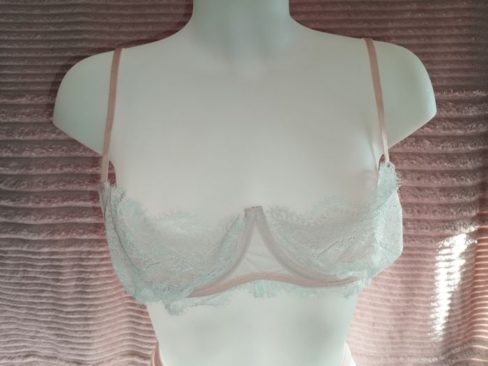 Ensemble rose et blanc a froufrou - photo numéro 3