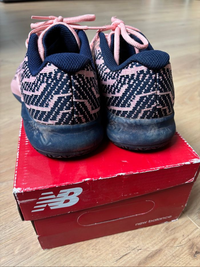 Baskets de tennis spéciales terre battue 37 - photo numéro 5