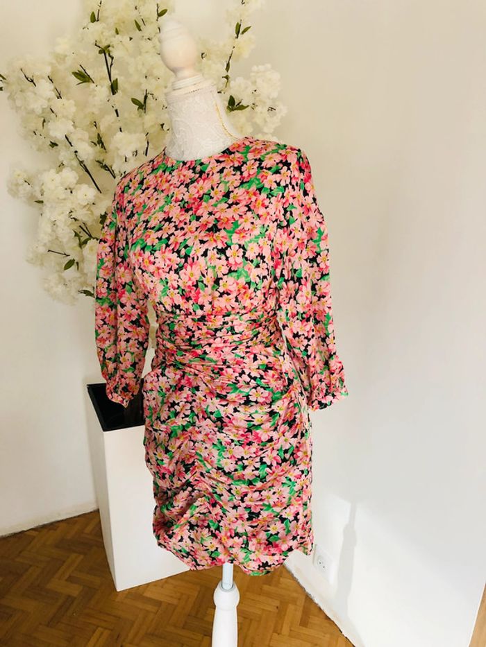 Robe chic Zara neuve taille M - photo numéro 5