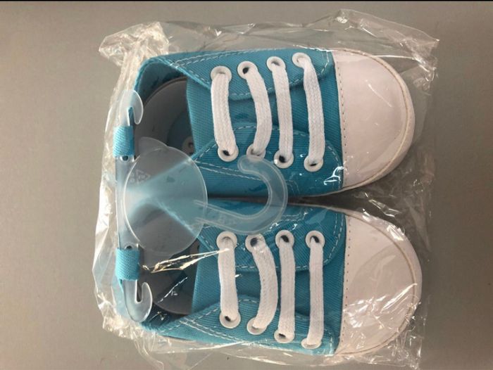 Chaussures bébé taille 13