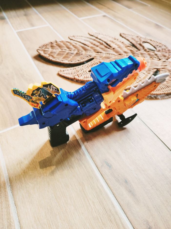 🙅Power rangers dino fury Pistolet gold fury blade blaster  électronique avec sons et lumières - photo numéro 3