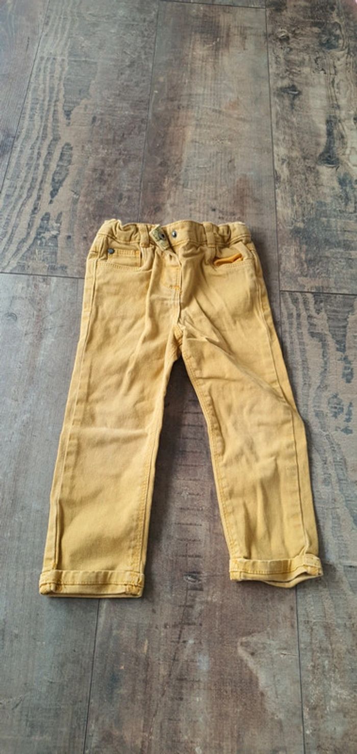 Pantalon orchestra 24 mois en très bon état