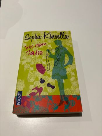 Livre « Très chère Sadie » de Sophie Kinsella édition Pocket
