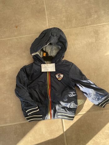 Veste mi saison. Réversible