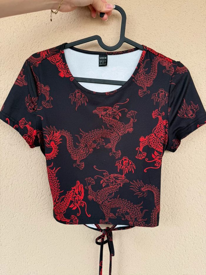 T-shirt noir dos nu