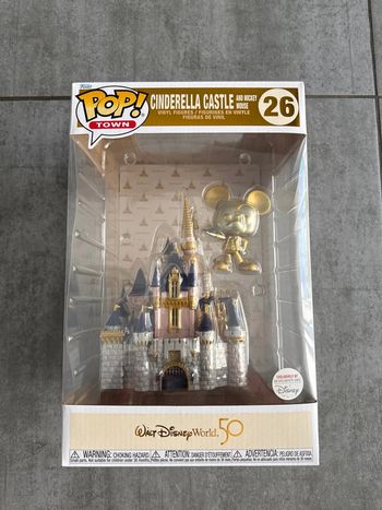 Figurine Funko Pop Town Cinderella Castle And Mickey Mouse Disney Gold 26