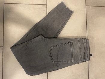 Jean gris 42 Zara