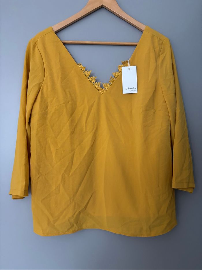 Blouse moutarde