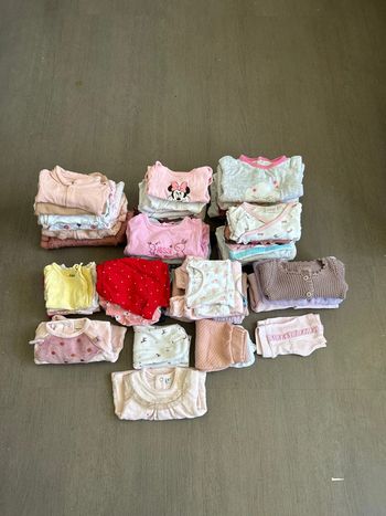 Lots de vêtements 1 mois