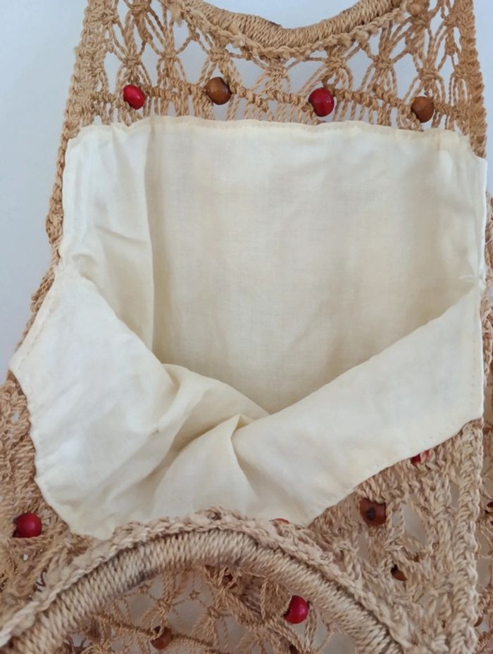 Sac vintage tressé en ficelle
Perles intégrées - photo numéro 5