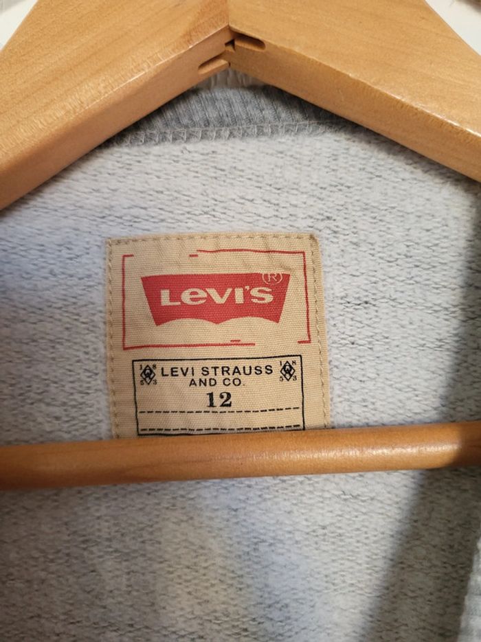Sweat levi's 12 ans impeccable - photo numéro 2
