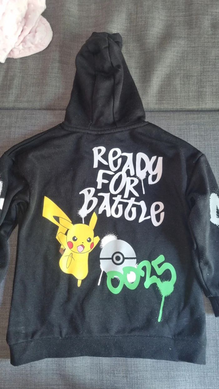 Ensemble jogging molletonné pokemon 5/6 ans en très bon état - photo numéro 7